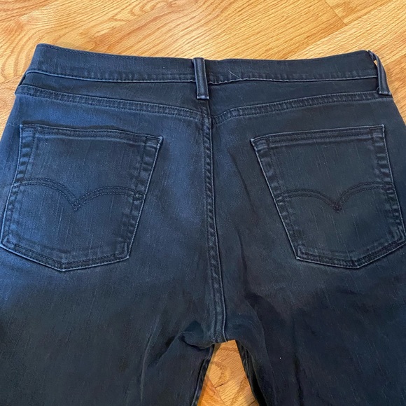 Levi’s Jeans - Picture 2 of 9